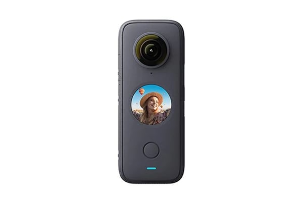 Insta360